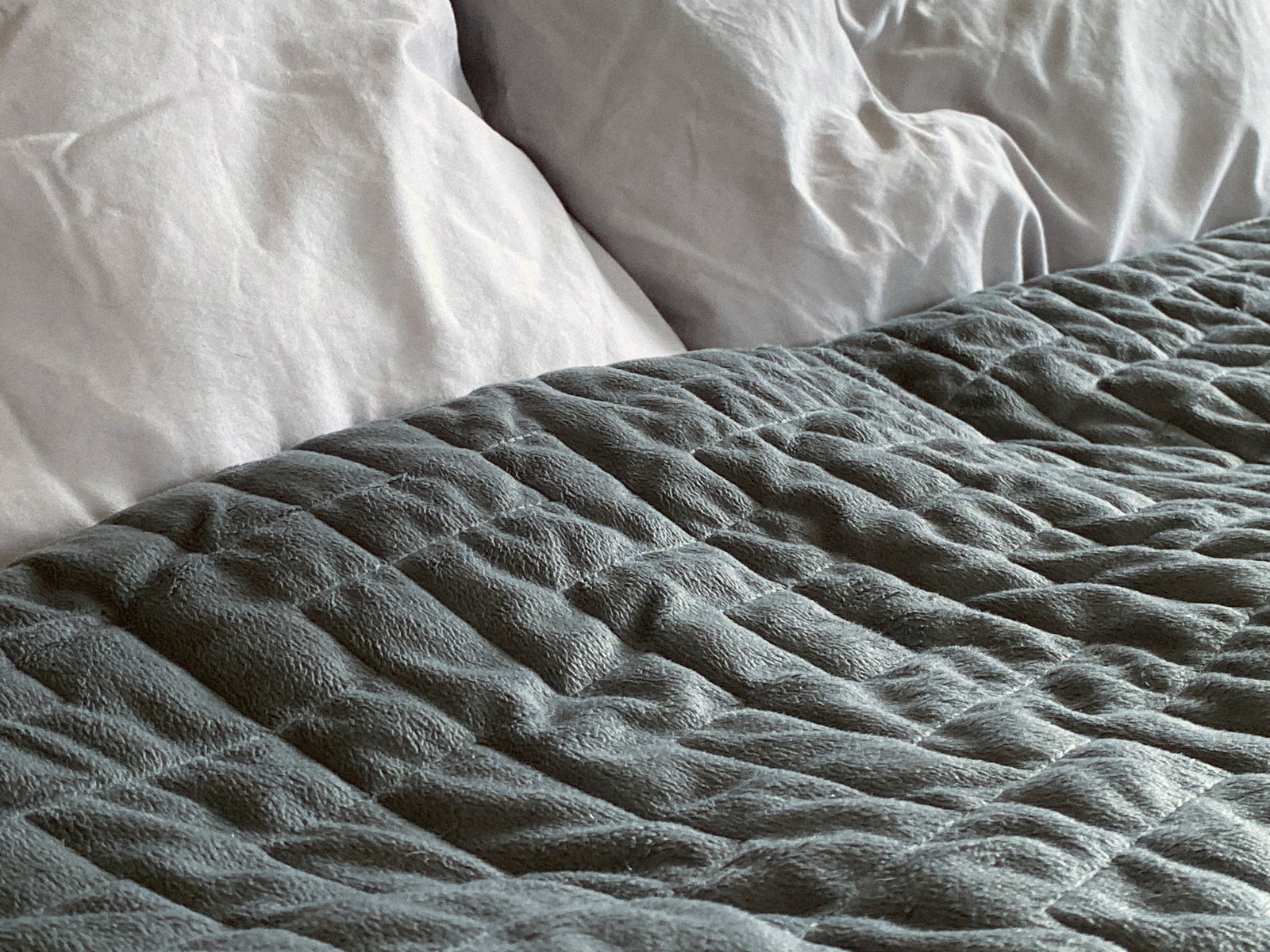 Learn How to Wash a Weighted Blanket